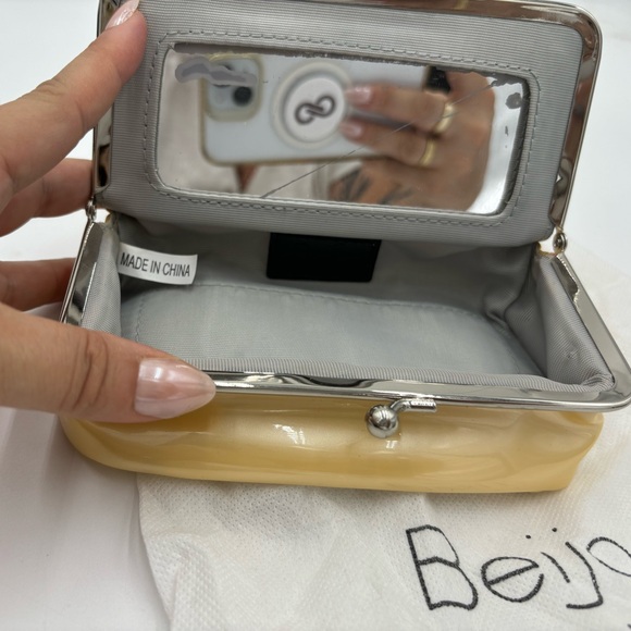 BEIJO Vintage Kiss-Lock MakeupCase with Dustbag - Picture 5 of 7